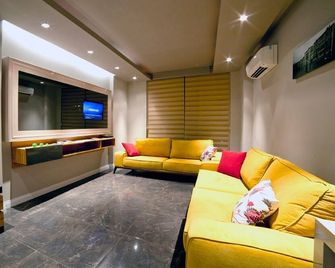 Upper House - Kaş - Living room