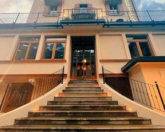 Hotel La Verticale - Chamonix - Building
