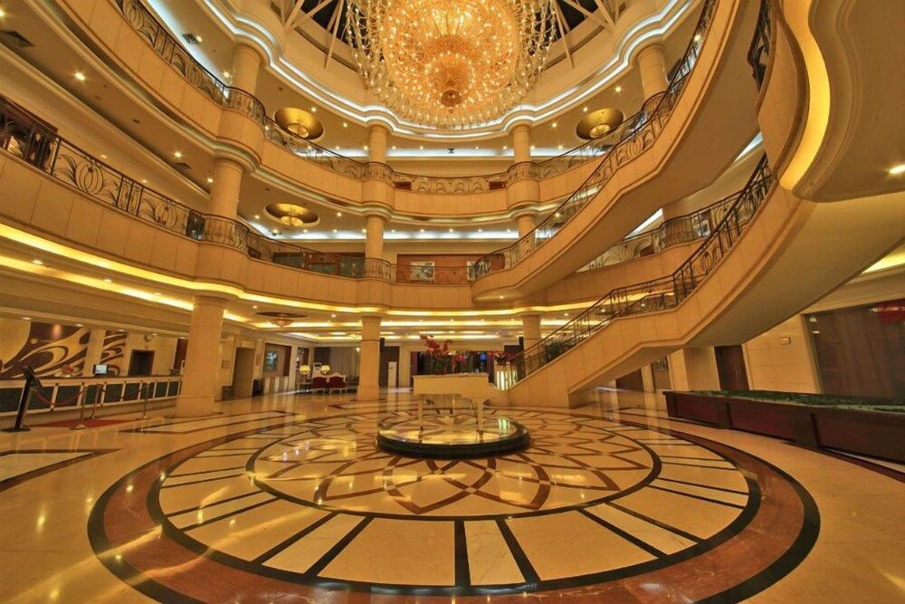 Hi-tech Phoenix Lake Hotel (Jingmen Hi-tech Zone) - Jingmen - Salónek