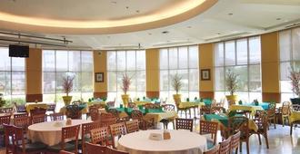 Diamond Plaza Hotel Suratthani - סוראט תאני - מסעדה