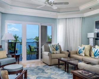 Ritz Carlton Club St Thomas - Free Upgrade to 3 BR When Booking Dec 23-27, 2025 - Saint Thomas Island - Living room