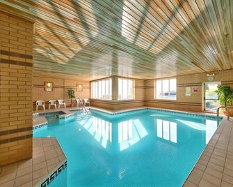 ذا تشانل فيو هوتل - شانكلن - حوض السباحة