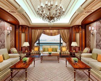 فندق ريتز كارلتون, جدة - جدّة - ردهة