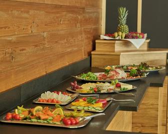 Das Dreiburgensee Naturhotel & Spa im Bayrischen Wald - Thurmansbang - Buffet