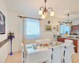 Awesome home in Seketin with sauna - Gornji Kneginec - Jídelna