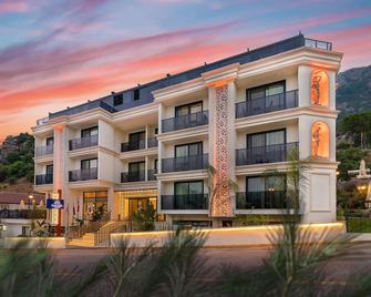 Amossia Elit Butik Otel - Turunç - Budova