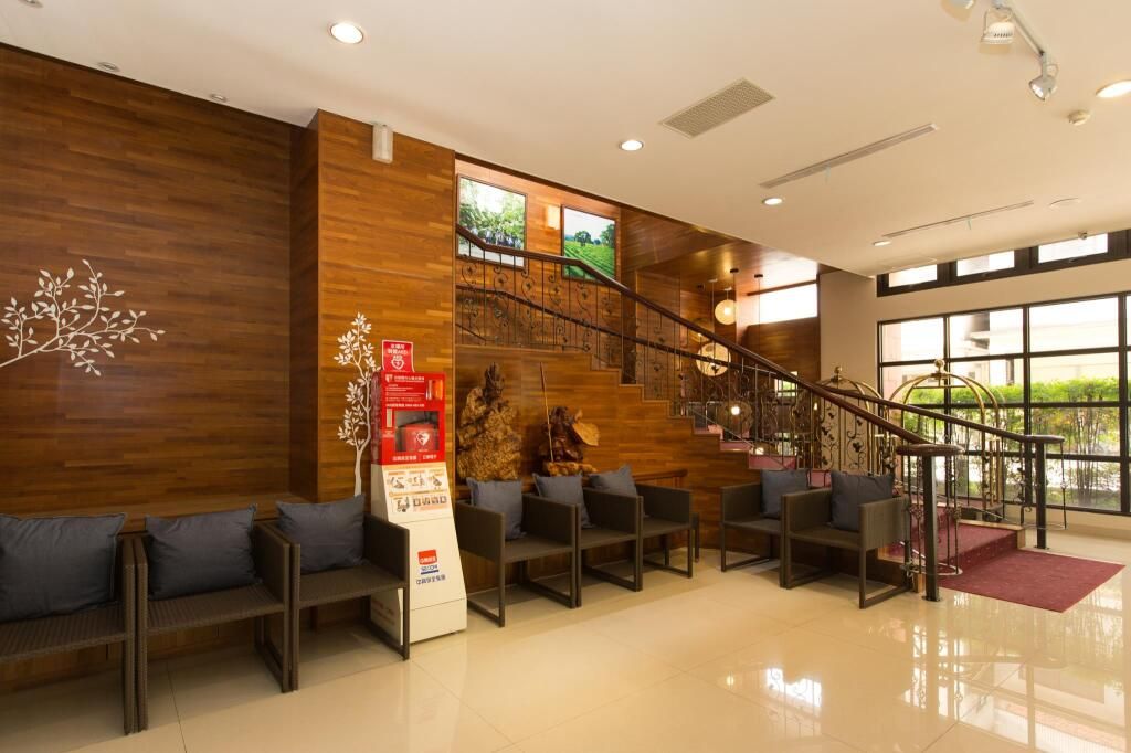 F Hotel - Sanyi - pet-friendly