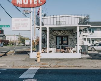 La Hacienda Motel - Seattle