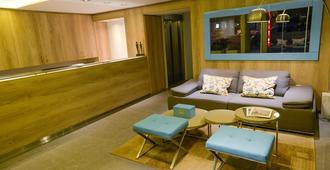 Mérit Montevideo Apart & Suites - Μοντεβιδέο - Σαλόνι ξενοδοχείου