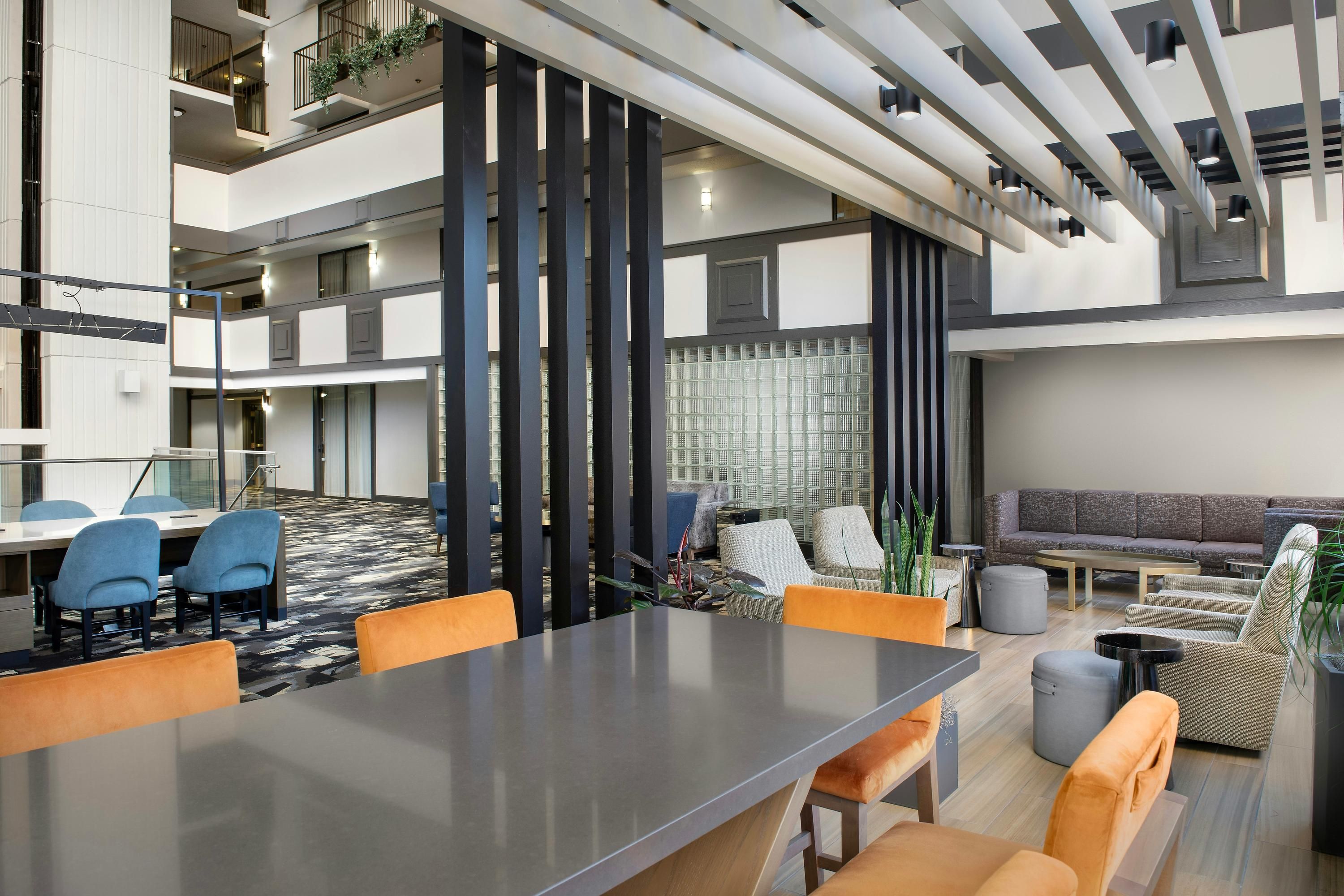 Embassy Suites by Hilton Winston Salem - Winston-Salem - Salónek