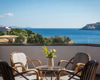 Alexander House - Agia Pelagia - Balcony
