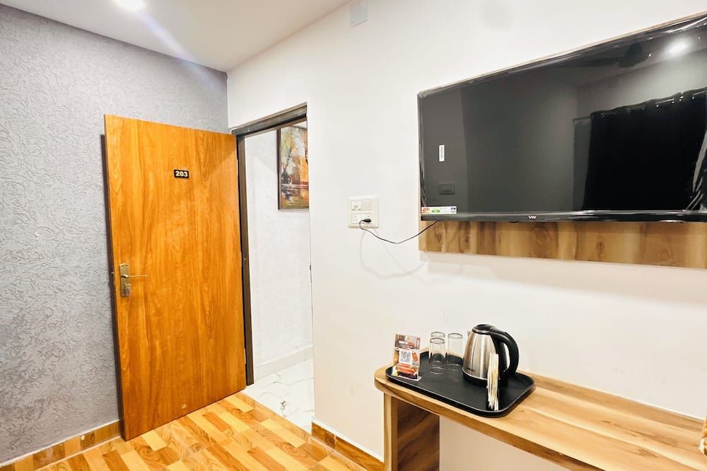 K7 Hotel & Restaurant