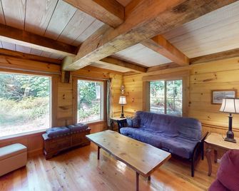 The Canopy House - Clinton - Sala de estar