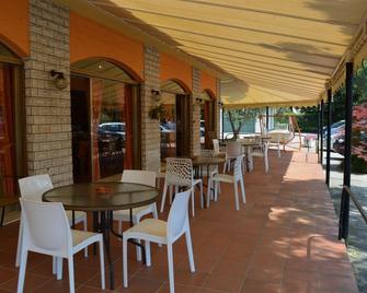 Hotel Azzurra - Sirmione - Βεράντα