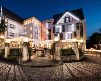 Hotel-Restaurant Schwanen - Metzingen - Gebäude