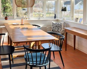 Stunning Home In Beddingestrand - Beddingestrand - Restaurante
