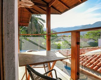 Velinn Hotel Porto do Eixo - Ubatuba - Balcón