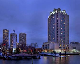 Hilton Philadelphia at Penn's Landing - Philadelphia - Restaurant