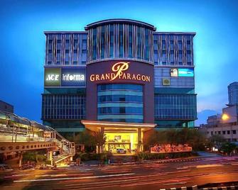Grand Paragon Hotel - Giacarta - Edificio