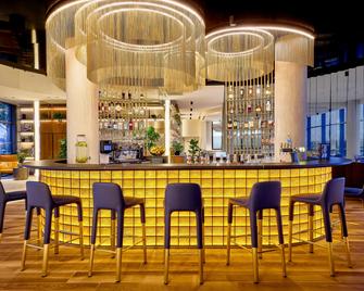 Courtyard by Marriott Lyon Eurexpo Stadium - Genas - Бар