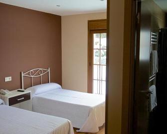 Complejo Hotelero La Braña - San Isidro - Schlafzimmer