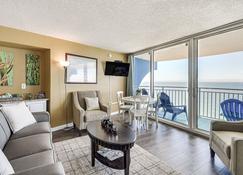 Beachfront Daytona Condo with Pool and Hot Tub Access! - Daytona Beach Shores - Olohuone