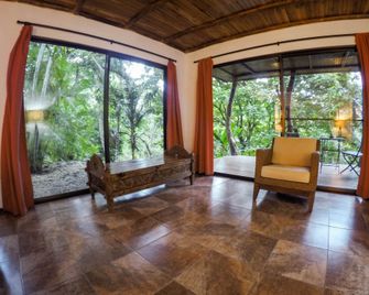 Lodge Margouillat - Tambor
