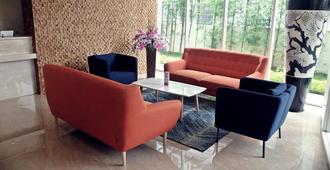 Grand Orchid Hotel Yogyakarta - Depok - Lounge