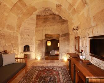 Sarnich Cave Suites - Nevşehir - Oturma odası