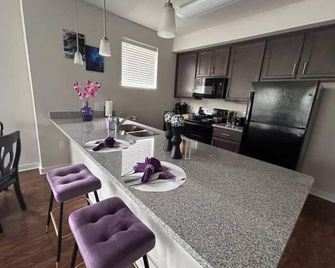 Luxe King Bd W Resort Amenities - Brandermill - Kitchen