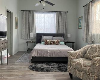 Beautiful view, charming, just completed, large studio in wonderful La Junta. - La Junta