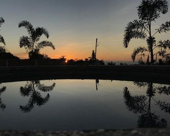 Kalipay Bungalows - Alcoy - Outdoors view