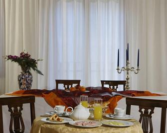 B&B Al Palazzetto - Venedig - Essbereich