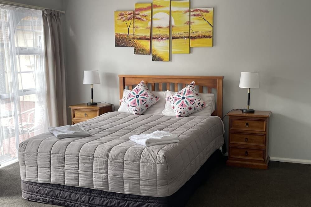 إيرنسلو موتل