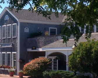 Nantucket Inn - Nantucket - Building