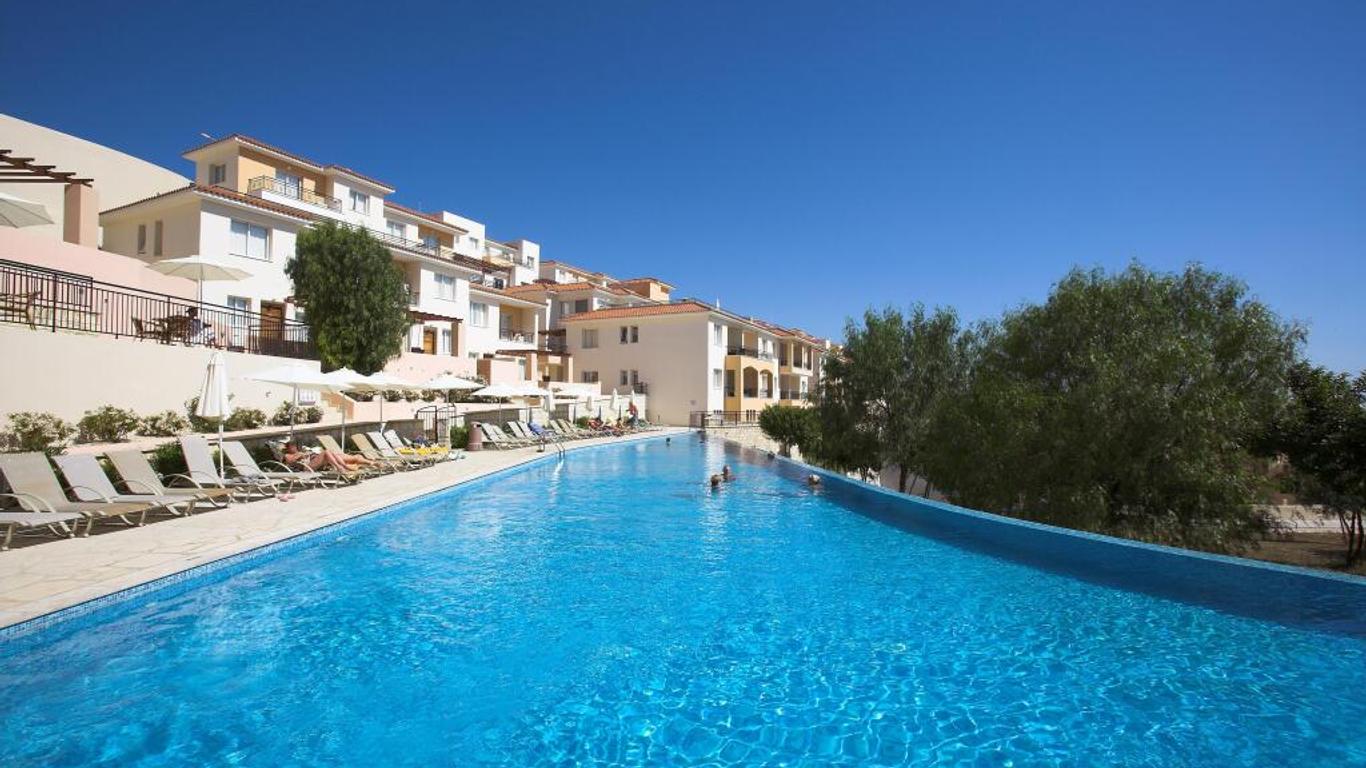 Club Coral View Resort