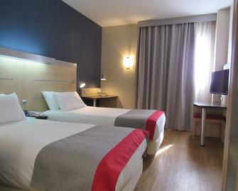 Holiday Inn Express Madrid - Alcorcon - Алькоркон - Спальня