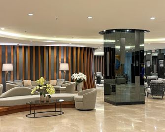 Gemstonebr In Smdc Shore 2 Residences - Manila - Lobby