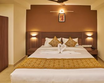 Hotel Akmg Towers - Chennai - Bedroom