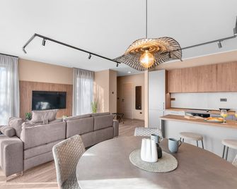 Villa Querchus Apartment 7 with private Pool  - Karigador - Comedor