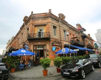 Lilus Hostel - Batumi - Gebäude