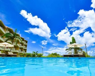 Exes Ishigaki - Ishigaki - Alberca