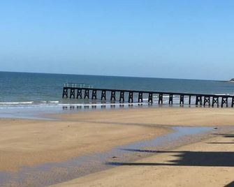 Chalet by the sea - Grandcamp-Maisy - Plage