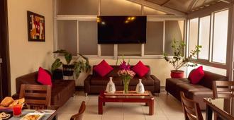 Group House Apart Hotel - Cusco - Lounge