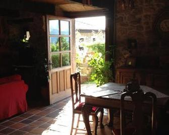 La Portiella Del Llosu - Pandiello - Comedor
