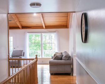 Hunter's Cove - Morehead - Sala de estar