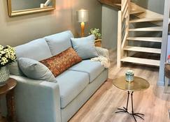 Perlépampille - Dinan - Living room