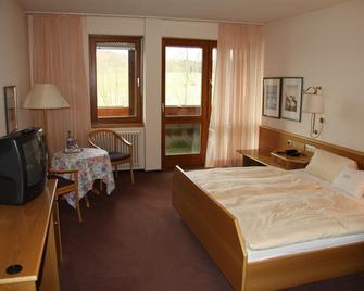 Restaurant & Landhotel Winter - Gomadingen - Bedroom