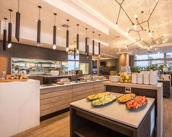 Belaire Suites Hotel - Durban - Buffet