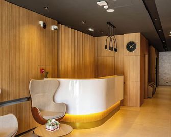 Hotel Helm - Nis - Accueil